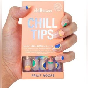 Chill Tips Fruit Hoops Short Round Press On Nails